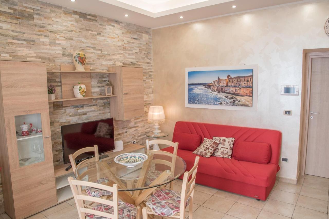 La Casa Di Cristina Lägenhet Syrakusa Exteriör bild